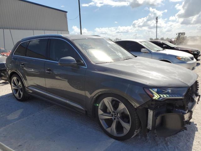 Photo 4 from auction – 2020 AUDI Q7 PRESTIG with VIN WA1VXBF75LD005249