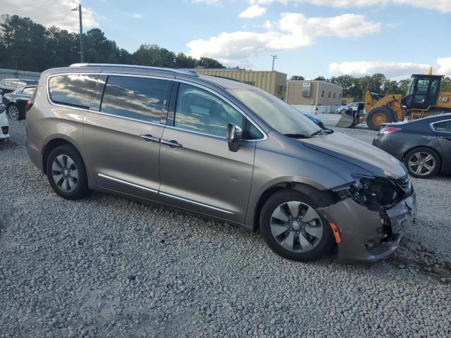 Photo 4 from auction – 2018 CHRYSLER PACIFICA H with VIN 2C4RC1N73JR133577