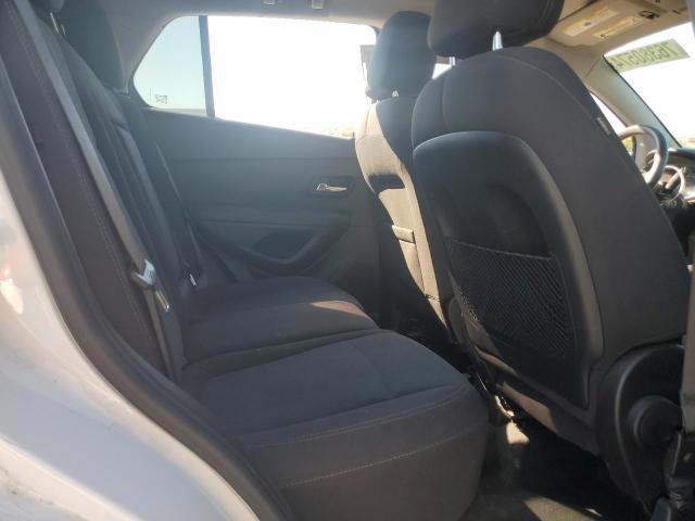 Photo 11 from auction – 2017 CHEVROLET TRAX LS with VIN KL7CJKSBXHB103279