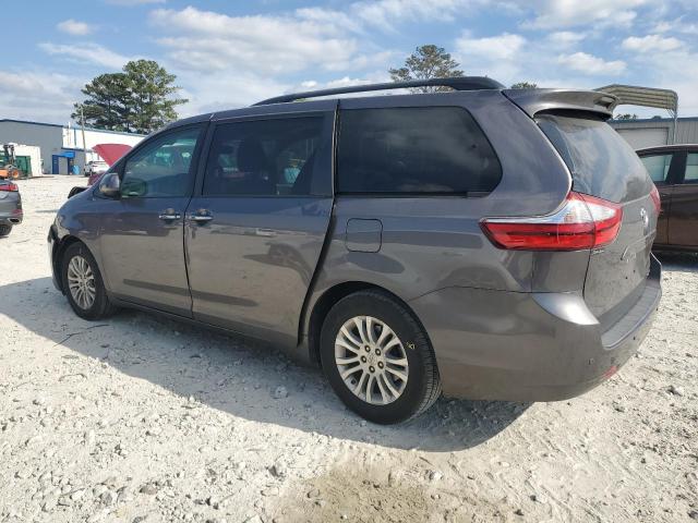 Photo 2 from auction – 2017 TOYOTA SIENNA XLE with VIN 5TDYZ3DC4HS862919