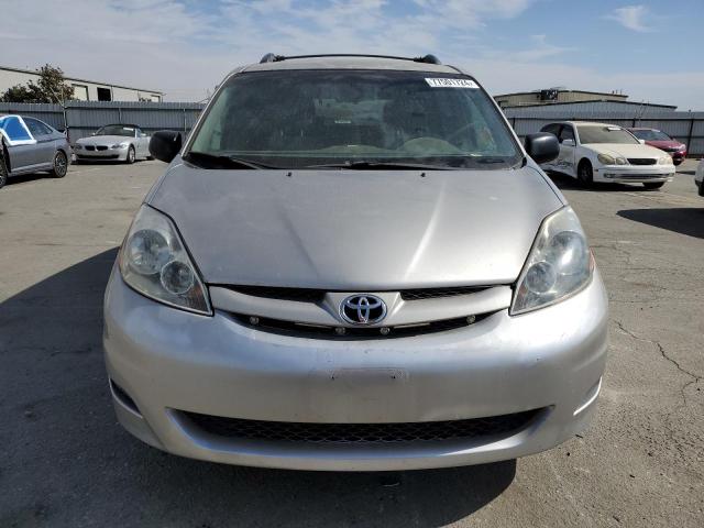 Photo 5 from auction – 2006 TOYOTA SIENNA CE with VIN 5TDZA23C46S529639