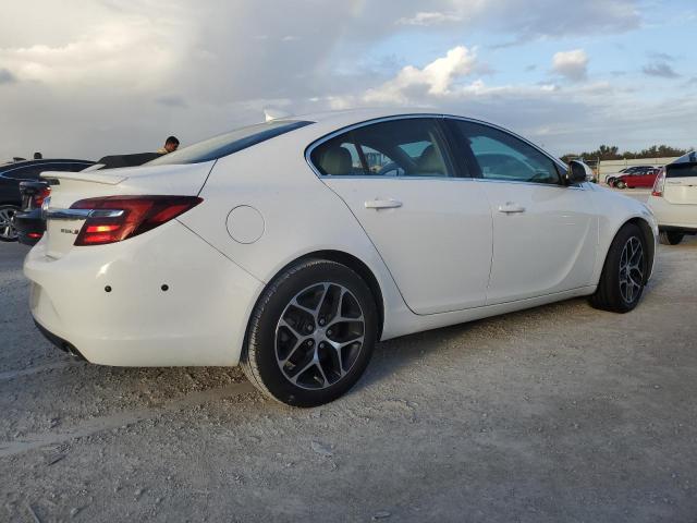 Photo 3 from auction – 2017 BUICK REGAL SPOR with VIN 2G4GL5EX3H9197204