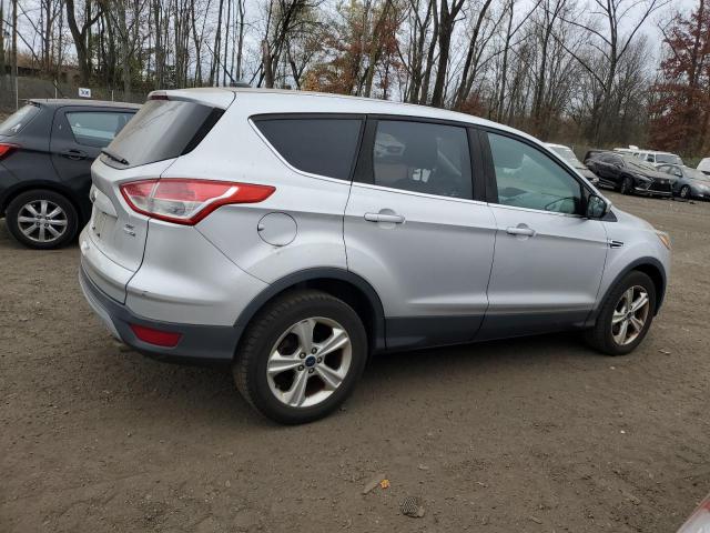 Photo 3 from auction – 2015 FORD ESCAPE SE with VIN 1FMCU9GX1FUA53232