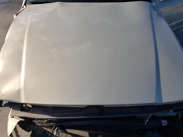 Photo 11 from auction – 2005 MERCURY GRAND MARQ with VIN 2MEFM74W85X619569