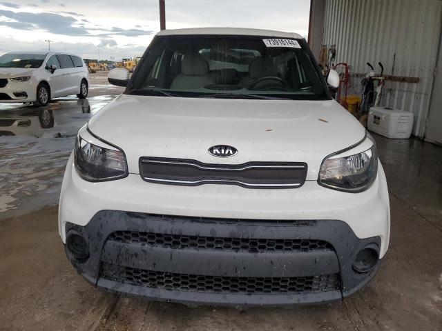 Photo 5 from auction – 2017 KIA SOUL with VIN KNDJN2A29H7412471