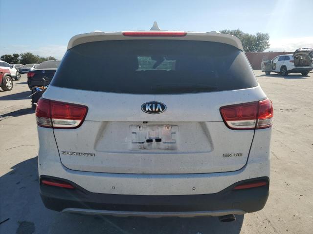 Photo 6 from auction – 2017 KIA SORENTO EX with VIN 5XYPH4A55HG304505