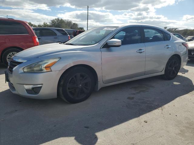 NISSAN ALTIMA 2.5 2013 with VIN 1N4AL3AP9DN503999 - Photo from auction