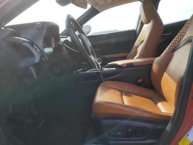 Photo 7 from auction – 2020 LEXUS UX 200 with VIN JTHP3JBH7L2026407