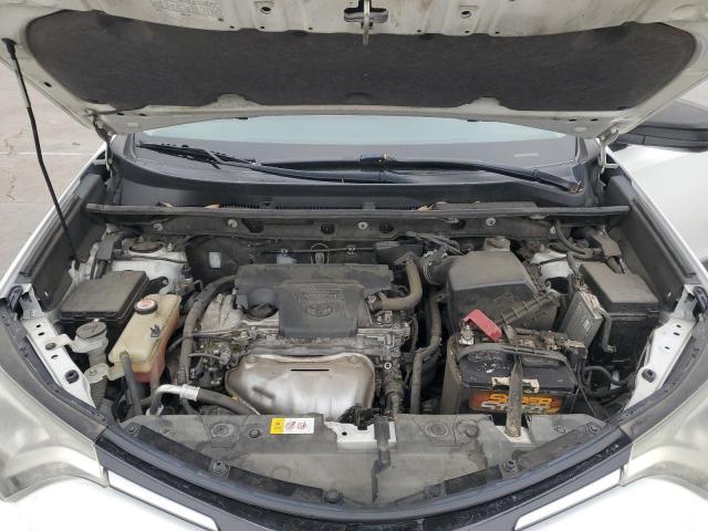 Photo 12 from auction – 2017 TOYOTA RAV4 LE with VIN JTMZFREV9HJ131321