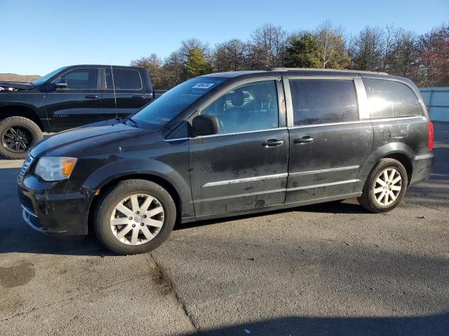 CHRYSLER TOWN & COU 2014 with VIN 2C4RC1BG8ER277829 - Photo from auction