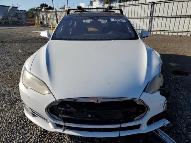 Photo 5 from auction – 2016 TESLA MODEL S with VIN 5YJSA1E2XGF128635