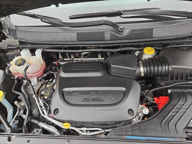 Photo 7 from auction – 2023 CHRYSLER VOYAGER LX with VIN 2C4RC1CGXPR559634