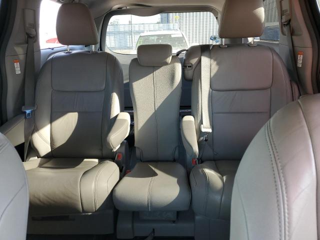 Photo 10 from auction – 2018 TOYOTA SIENNA XLE with VIN 5TDYZ3DC9JS919752