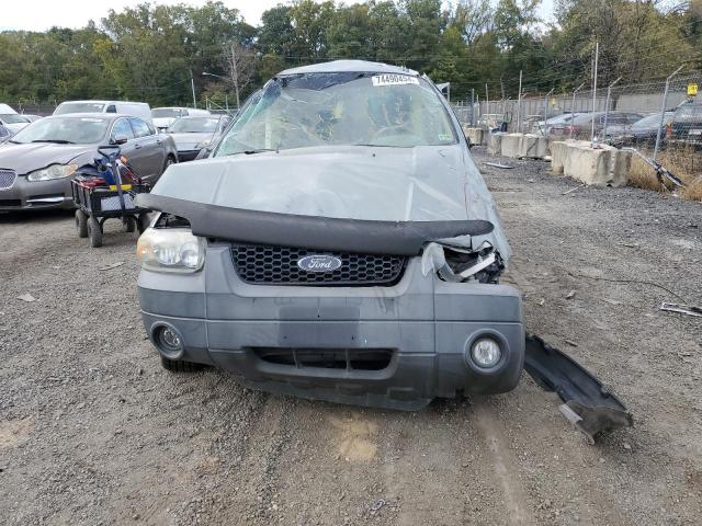 Photo 5 from auction – 2005 FORD ESCAPE XLT with VIN 1FMCU93155KC10952