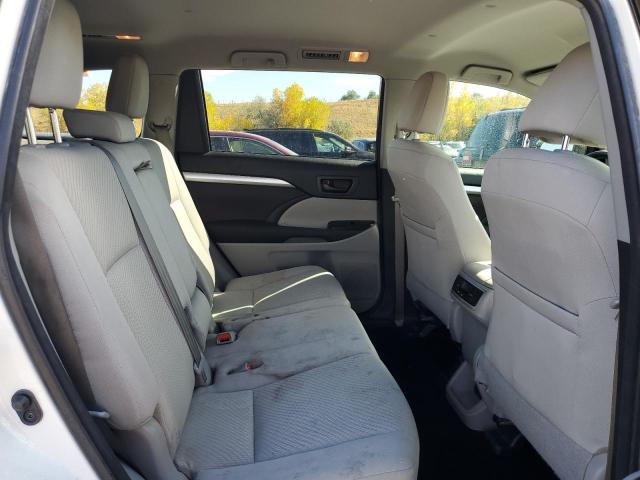 Photo 11 from auction – 2016 TOYOTA HIGHLANDER with VIN 5TDZKRFH9GS121863