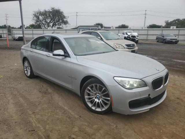 Photo 4 from auction – 2013 BMW 740 I with VIN WBAYA6C53DD143952