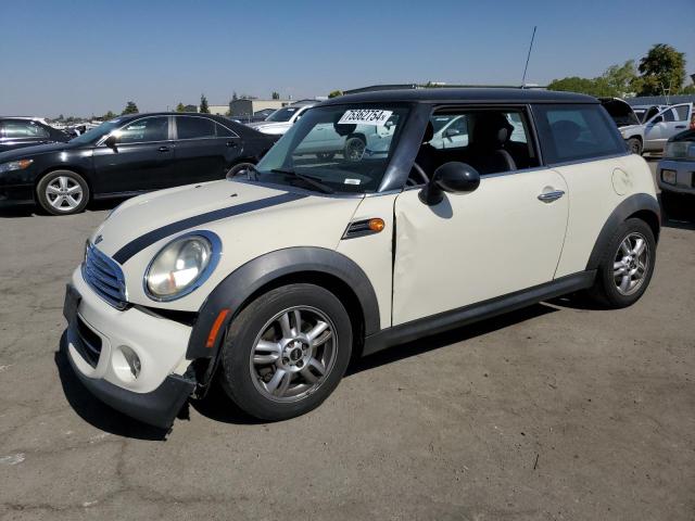 MINI COOPER 2011 with VIN WMWSU3C54BT099913 - Photo from auction