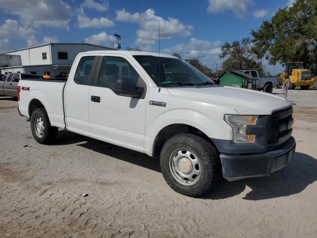 Photo 4 from auction – 2017 FORD F150 SUPER with VIN 1FTFX1EF7HFB39415