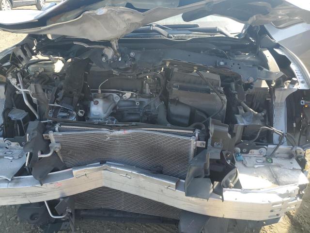 Photo 11 from auction – 2017 HONDA CIVIC LX with VIN 2HGFC2F51HH553281