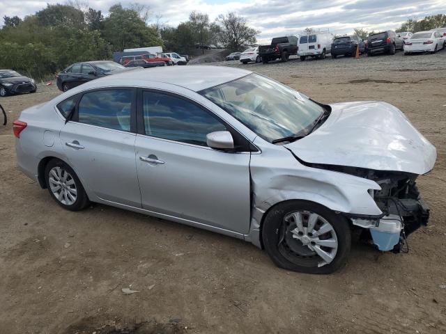 Photo 4 from auction – 2017 NISSAN SENTRA S with VIN 3N1AB7AP8HY354789