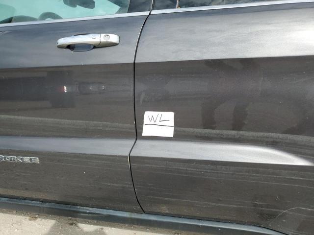 Photo 13 from auction – 2017 JEEP GRAND CHER with VIN 1C4RJFBG0HC781663