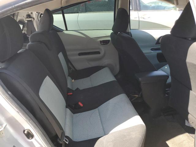 Photo 10 from auction – 2012 TOYOTA PRIUS C with VIN JTDKDTB35C1011127