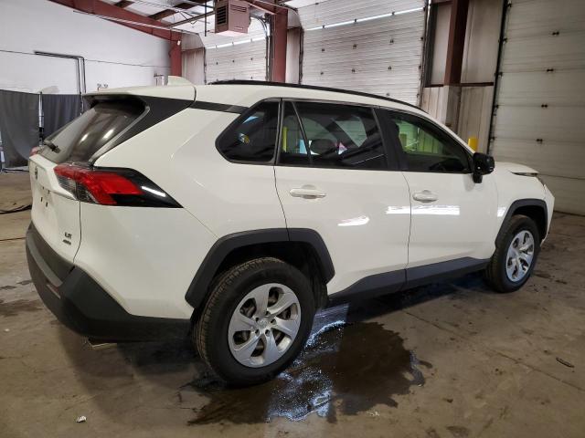 Photo 3 from auction – 2019 TOYOTA RAV4 LE with VIN JTMF1RFVXKD028141