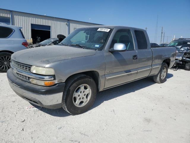 CHEVROLET SILVERADO 2000 with VIN 2GCEC19T8Y1399661 - Photo from auction