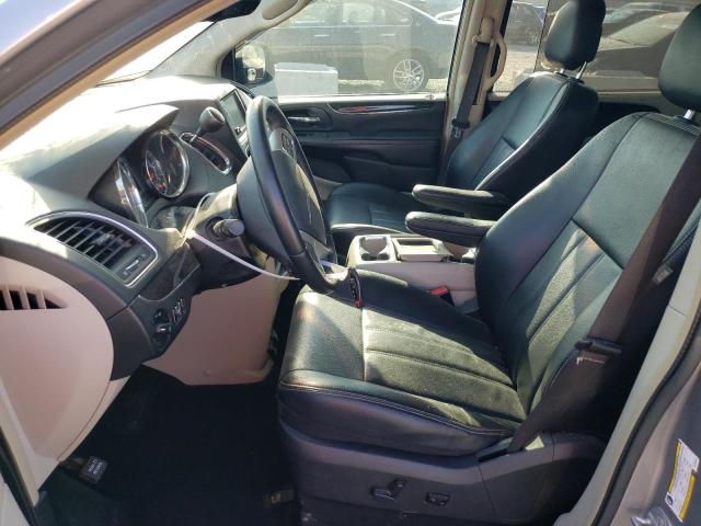 Photo 7 from auction – 2016 CHRYSLER TOWN & COU with VIN 2C4RC1BG3GR200823