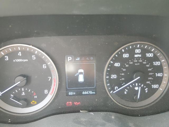 Photo 9 from auction – 2017 HYUNDAI TUCSON LIM with VIN KM8J3CA22HU406827