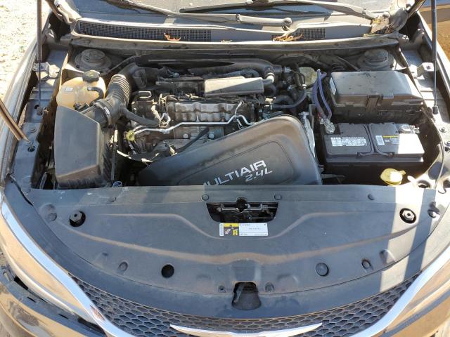Photo 11 from auction – 2017 CHRYSLER 200 LIMITE with VIN 1C3CCCAB1HN504517