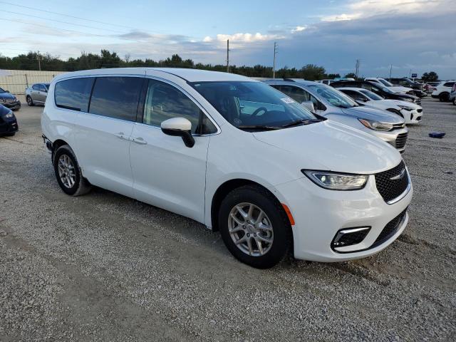 Photo 4 from auction – 2023 CHRYSLER PACIFICA T with VIN 2C4RC1BG2PR629516