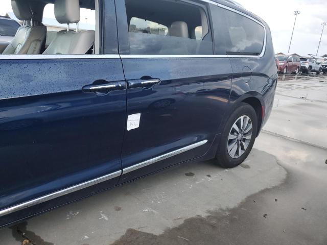 Photo 13 from auction – 2020 CHRYSLER PACIFICA T with VIN 2C4RC1EG8LR209961