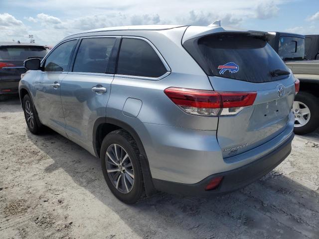 Photo 2 from auction – 2017 TOYOTA HIGHLANDER with VIN 5TDJZRFH4HS479754