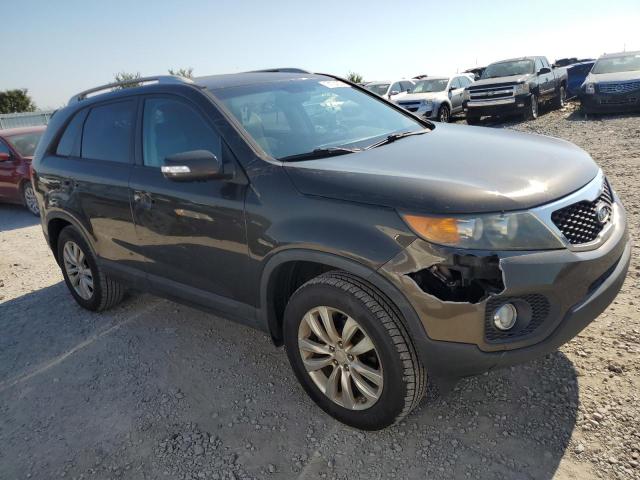 Photo 4 from auction – 2011 KIA SORENTO EX with VIN 5XYKU4A2XBG142907