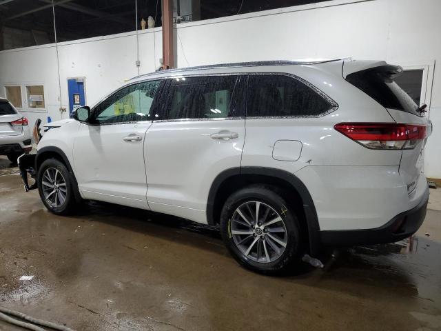Photo 2 from auction – 2018 TOYOTA HIGHLANDER with VIN 5TDJZRFH6JS880857