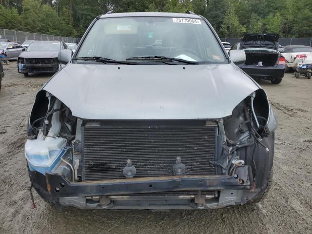 Photo 5 from auction – 2005 TOYOTA RAV4 with VIN JTEGD20V950058556