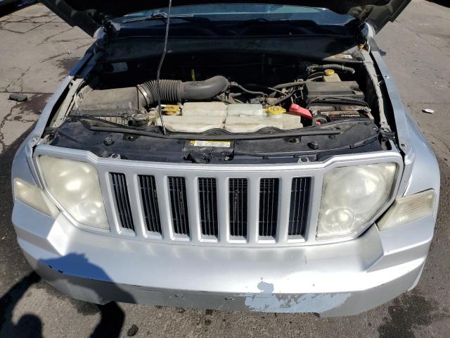 Photo 12 from auction – 2008 JEEP LIBERTY SP with VIN 1J8GN28K58W267573
