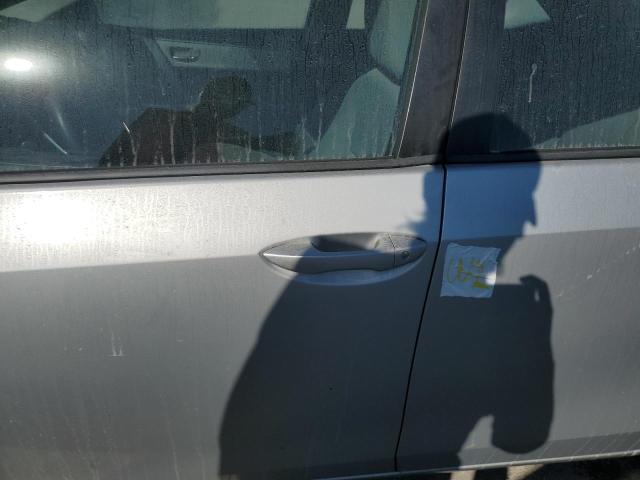 Photo 12 from auction – 2014 TOYOTA COROLLA L with VIN 5YFBURHE3EP064113