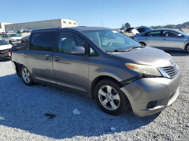 Photo 4 from auction – 2011 TOYOTA SIENNA LE with VIN 5TDKK3DC2BS125591