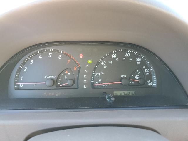 Photo 9 from auction – 2003 TOYOTA CAMRY with VIN 4T1BE32K83U757599