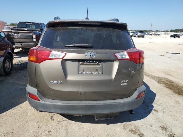 Photo 6 from auction – 2015 TOYOTA RAV4 XLE with VIN 2T3RFREV1FW393333