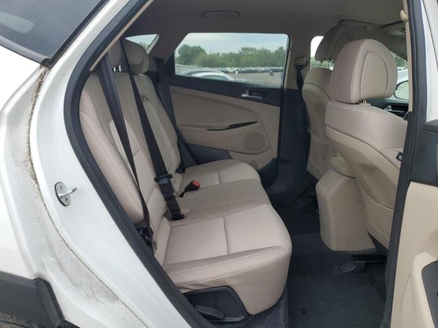 Photo 11 from auction – 2018 HYUNDAI TUCSON SE with VIN KM8J2CA4XJU747502