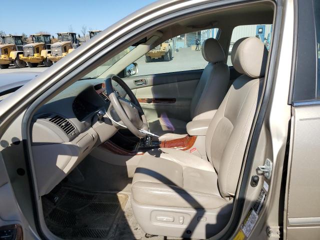 Photo 7 from auction – 2004 TOYOTA CAMRY LE with VIN 4T1BE30K64U857513