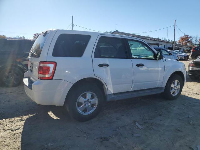 Photo 3 from auction – 2012 FORD ESCAPE XLS with VIN 1FMCU0C72CKA38926