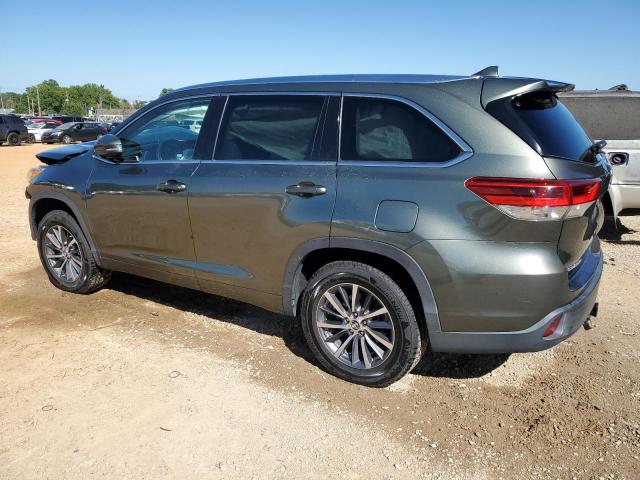 Photo 2 from auction – 2017 TOYOTA HIGHLANDER with VIN 5TDKZRFH1HS192683