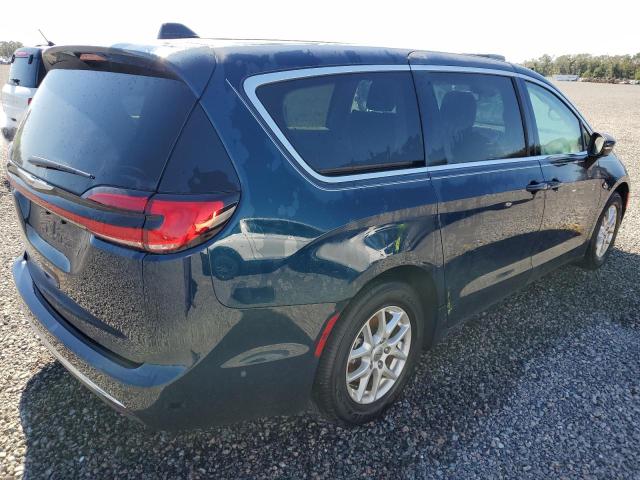 Photo 3 from auction – 2023 CHRYSLER PACIFICA T with VIN 2C4RC1BG2PR630259