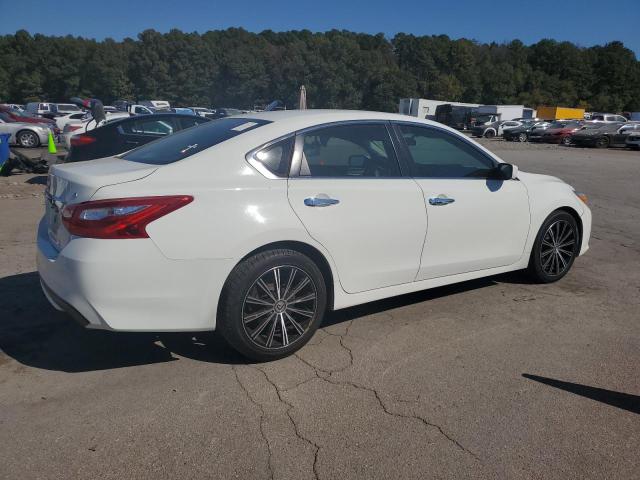Photo 3 from auction – 2016 NISSAN ALTIMA 2.5 with VIN 1N4AL3AP4GC140155