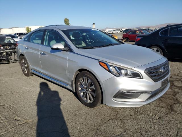 Photo 4 from auction – 2015 HYUNDAI SONATA with VIN 5NPE34AF7FH141182
