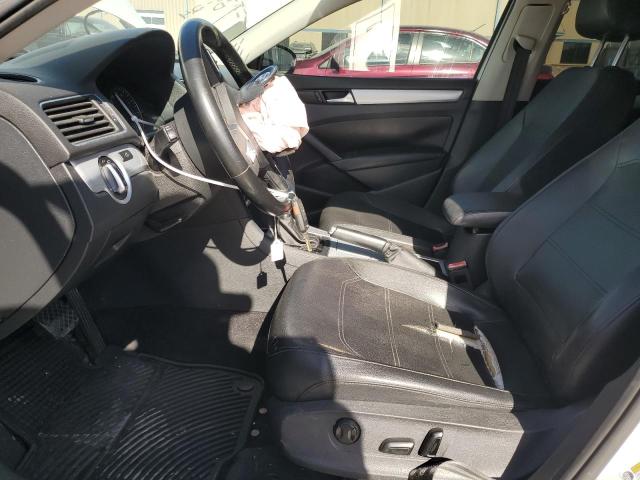 Photo 7 from auction – 2012 VOLKSWAGEN PASSAT SE with VIN 1VWBP7A34CC051331